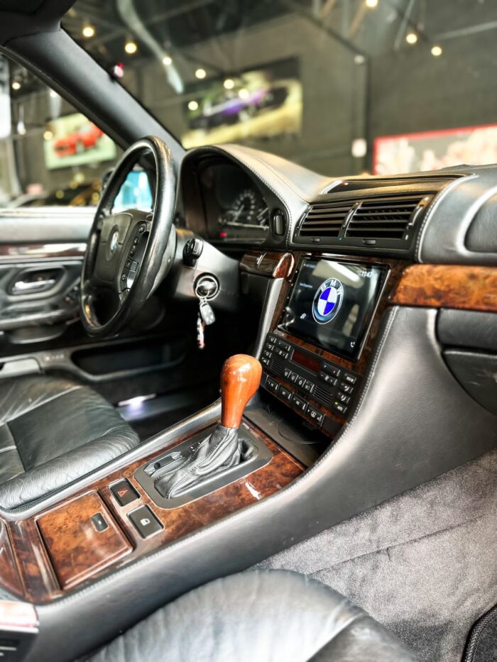 BMW 750i SC4 REGINO 1995 V12 - Imagem 12