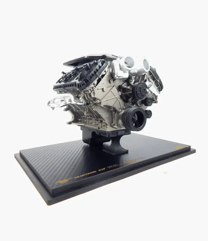 Miniatura Motor Ford Mustang GT Performance Escala 1:5 Com Expositor Acrílico - Imagem 3