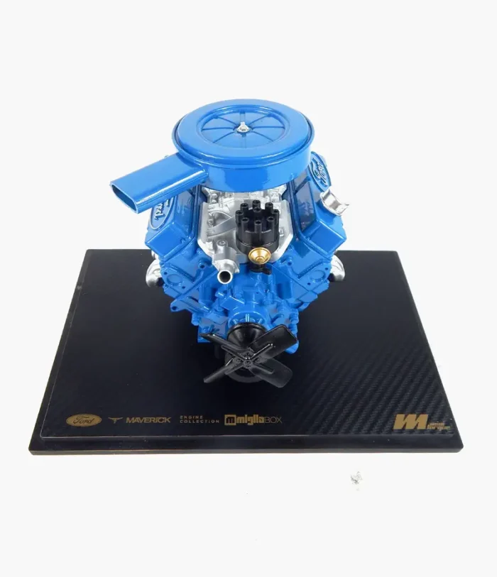 Miniatura Motor Maverick V8 1:5 Com Expositor Acrílico