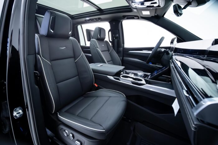 CADILLAC ESCALADE ESV SPORT 2025 0KM - Imagem 11