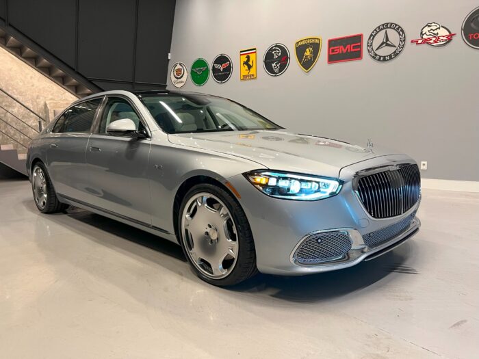 MERCEDES-BENZ S680 MAYBACH 2024 - Image 3